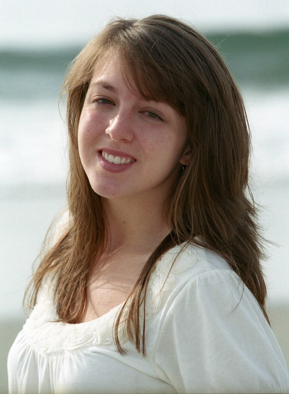 %_tempFileNameSenior%20Portrait%2003%